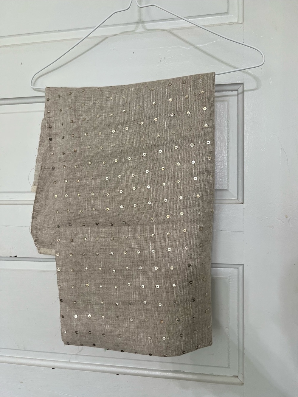 Kravet Callot Sequins Linen Drapery Fabric
Designer fabric remnant pieces